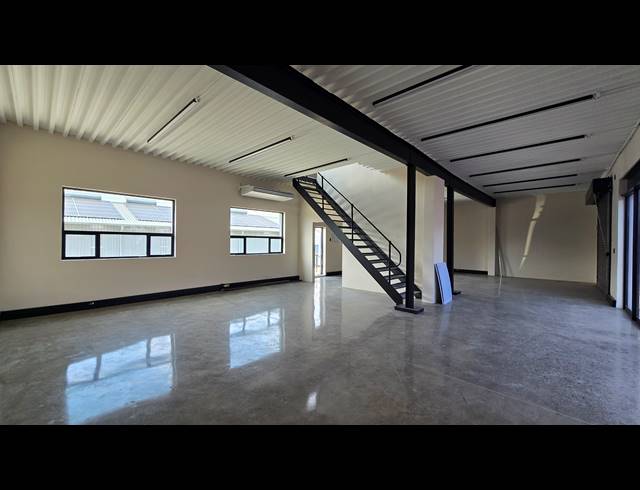 330M² RETAIL TO LET IN EASTLEIGH